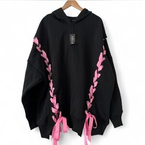 SOLD-NWT Current Mood XXL Black and Pink Lace-Up Hoodie